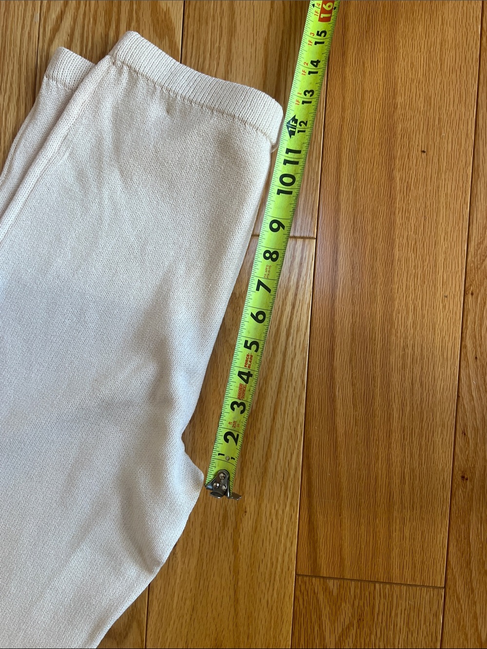 St. John Cream Knit Pull-On Pants - Picture 7 of 7
